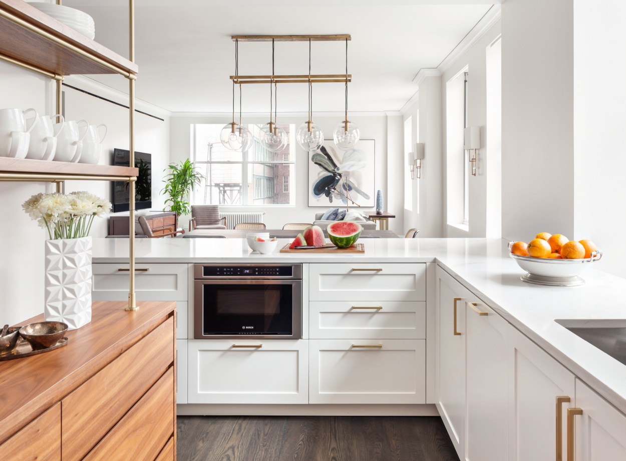 Tour a Serene Tribeca Loft With the All-White Kitchen of Our Dreams by ...
