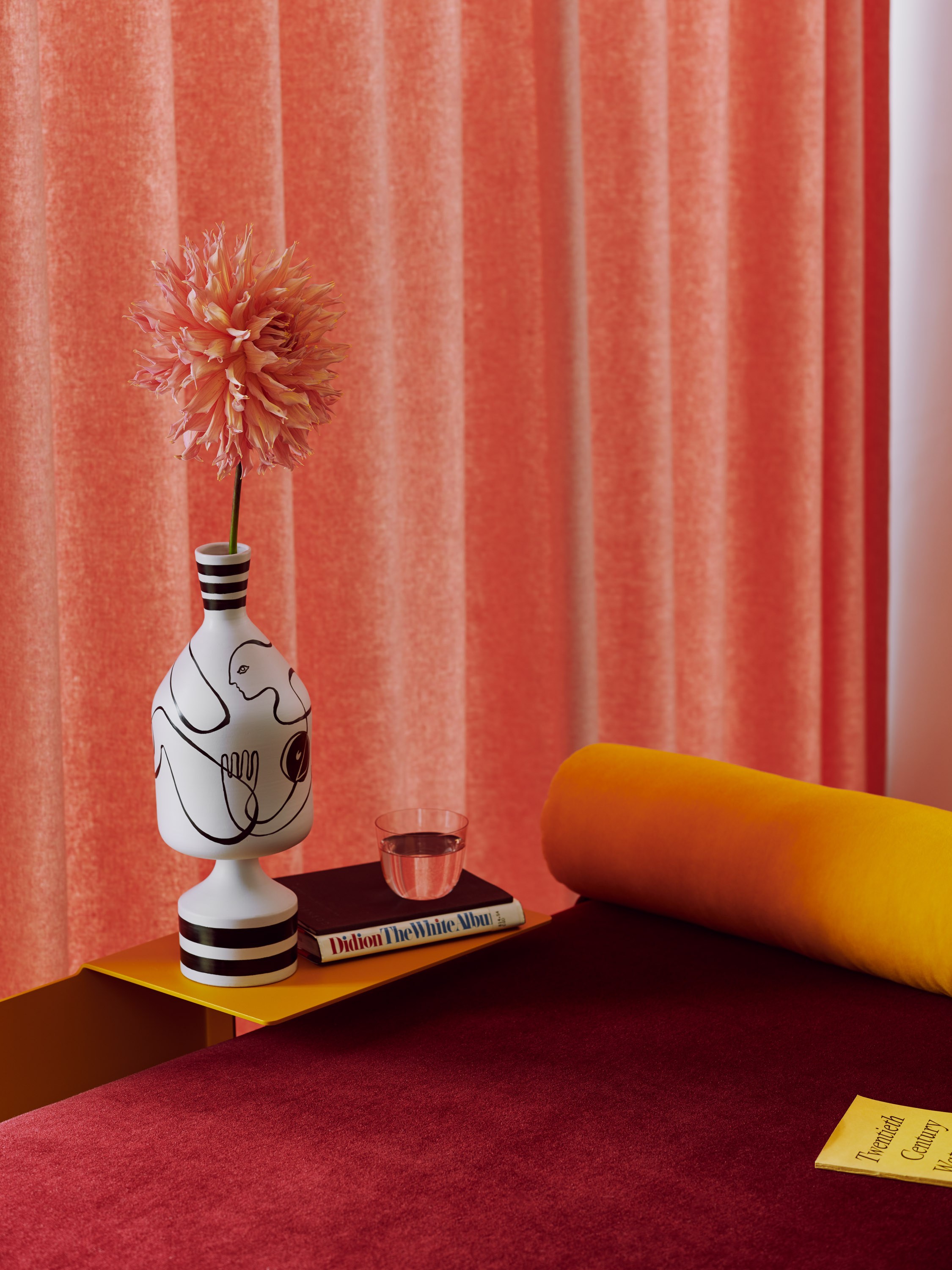 Picture of A London Penthouse With a Stunning Sunset Color Palette