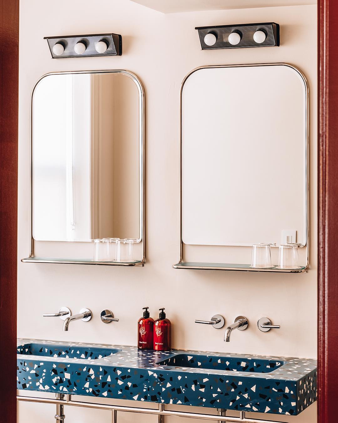 8 Double Sink Vanity Ideas That’ll Inspire You to Upgrade Your Bathroom