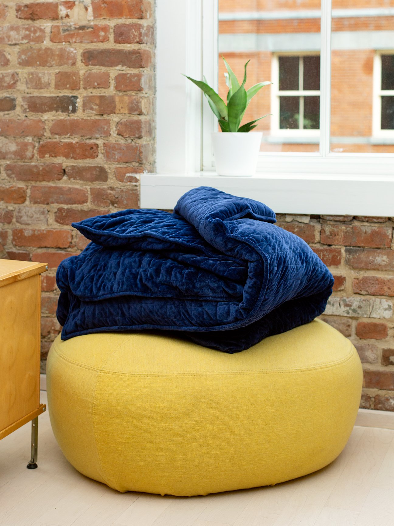 The Do's and Don'ts of Using a Weighted Blanket for Anxiety