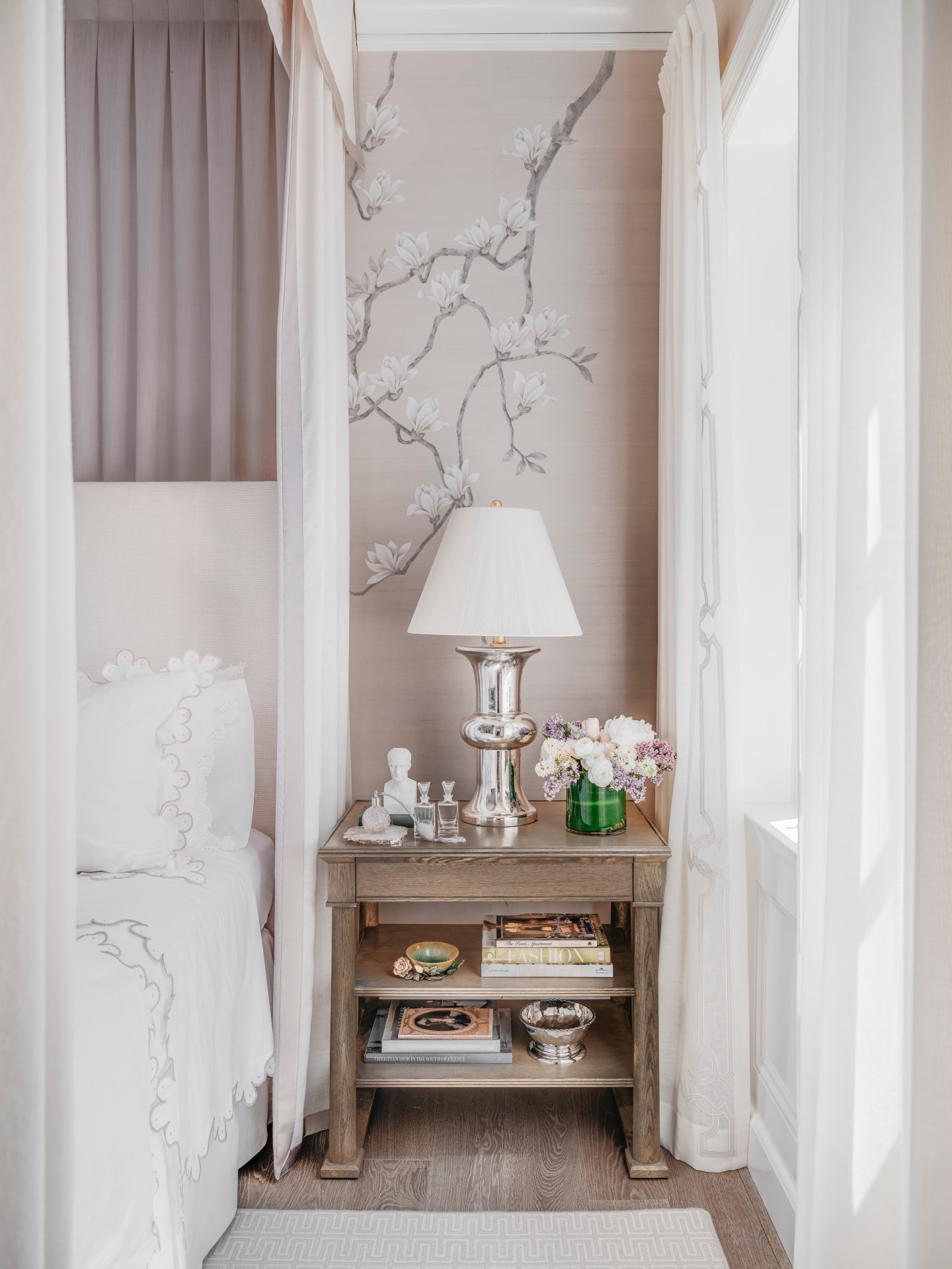 An All-Encompassing Bed Canopy Is a Perfect Place to Curl Up Come Fall