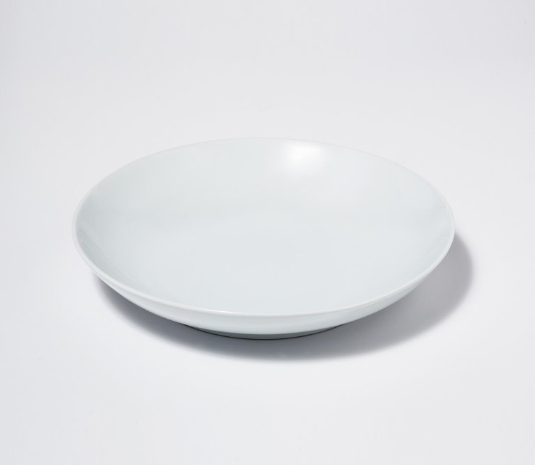  low white serving bowl