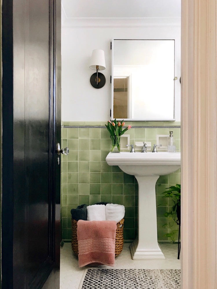 This Bathroom Floor Tile Idea Is So Easy You Can Do It Yourself