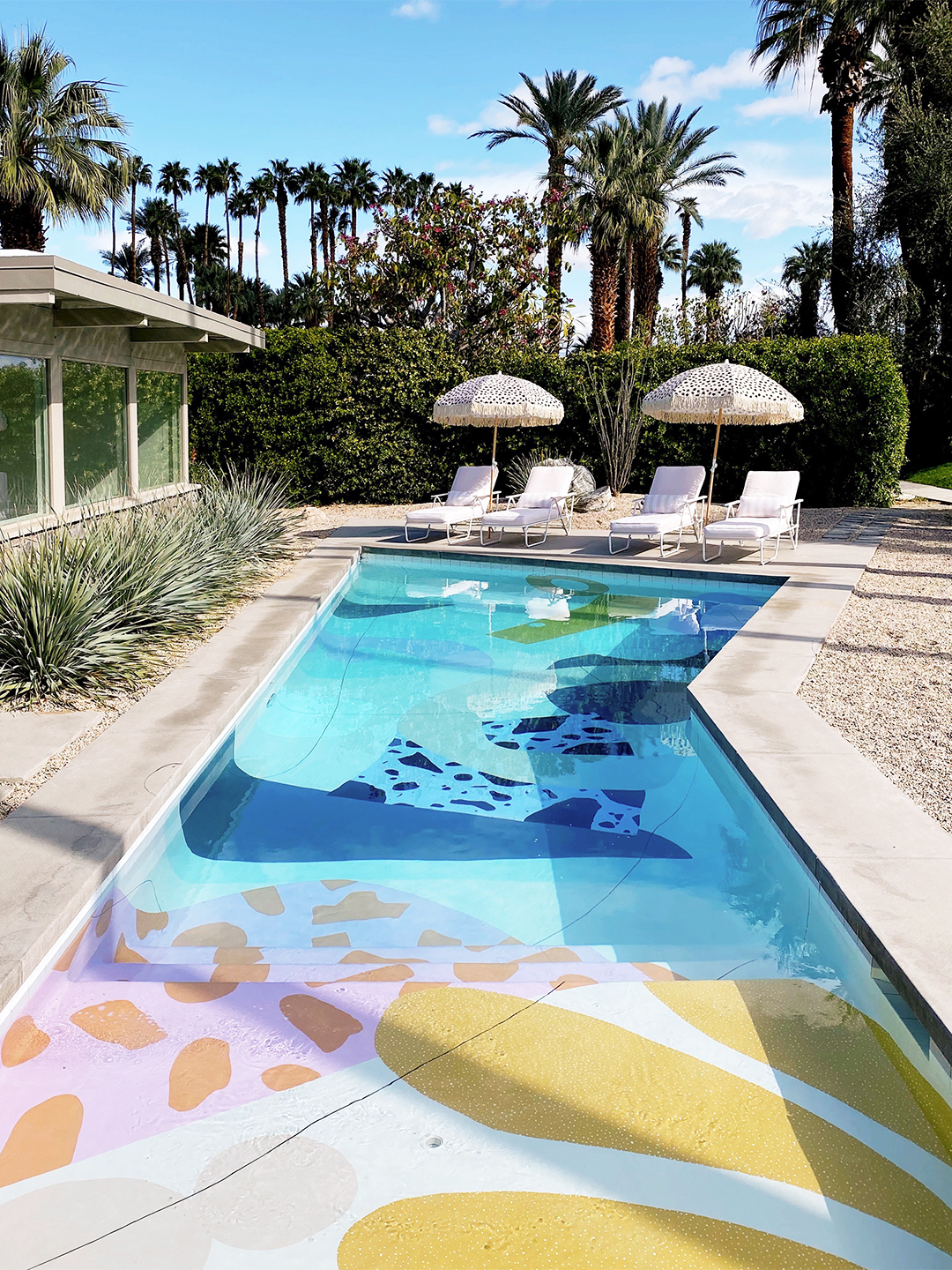 The Mural at the Bottom of This Swimming Pool Will Get You Excited