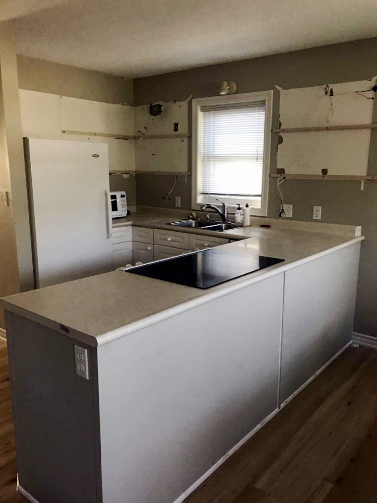 square dated peninsula