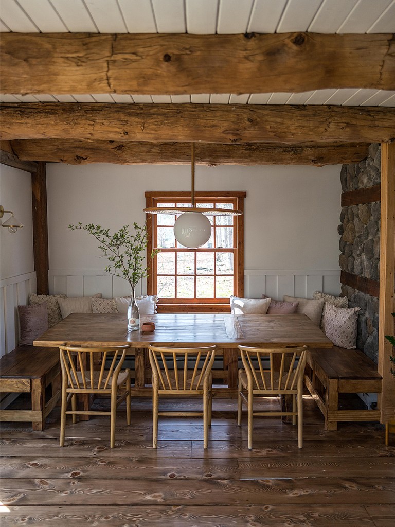 The Hunter Barnhouse in the Catskills Was Renovated Mid-Pandemic