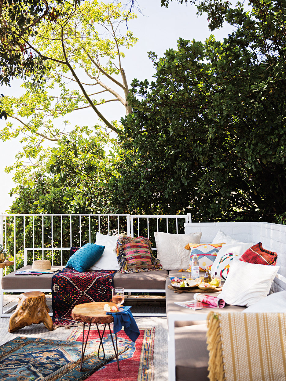 This Outdoor Rug Style is Trending on Amazon