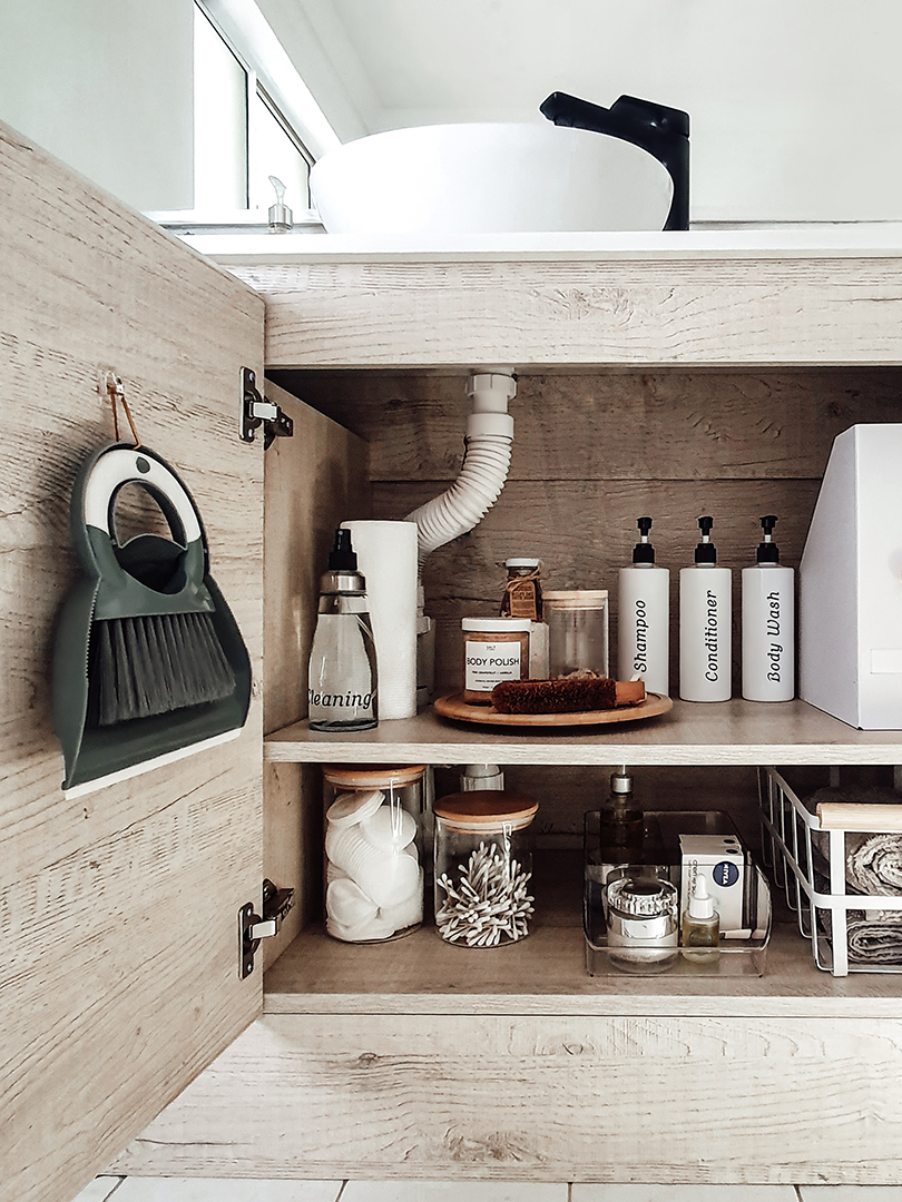 6 Under-Sink Storage Ideas That Will Bring Peace to Your Bathroom, image size:810x1080