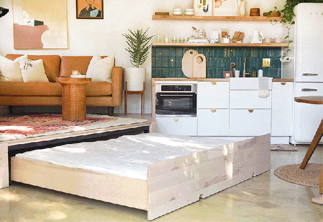 A Clever Trundle Bed in this Austin Home Transforms the Living Room in ...