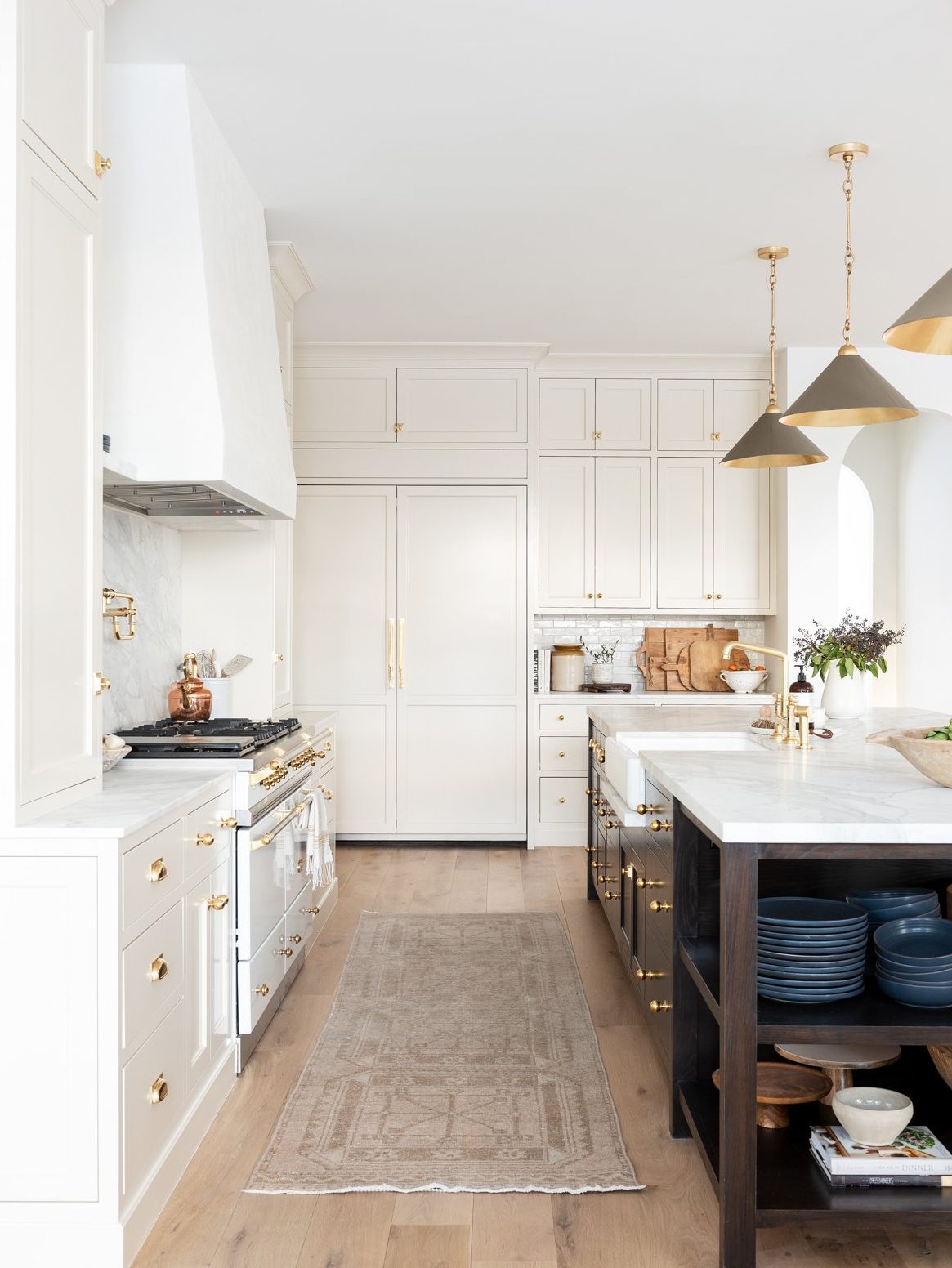 Shea McGee’s Trick for Avoiding Boxy-Looking Kitchen Islands