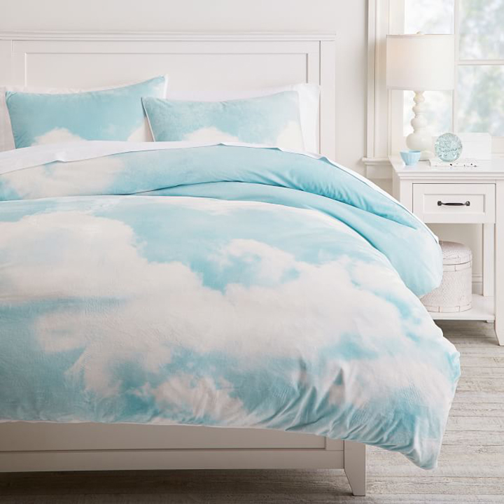  Blue sky bedding