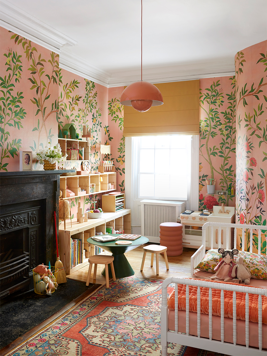 All My Small Space-Dwelling Friends Own The $150 IKEA Hovet Mirror