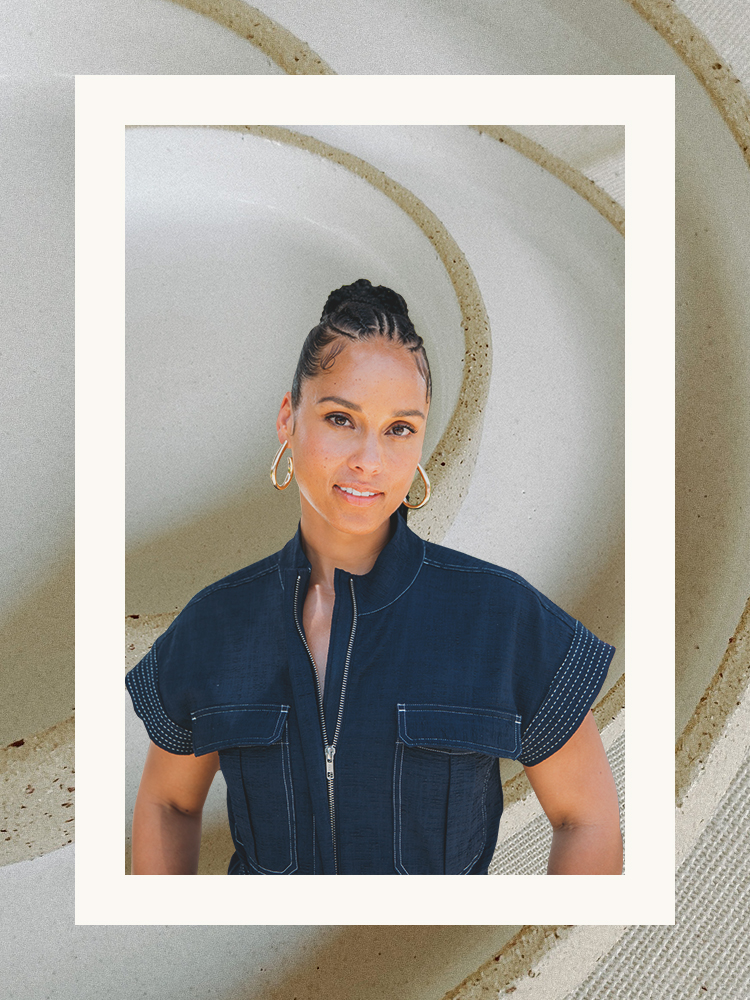 Alicia Keys's Latest $13 Amazon Find Is Actually For Her Dog, Samba
