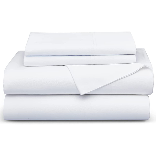  White stack of cooling sheets