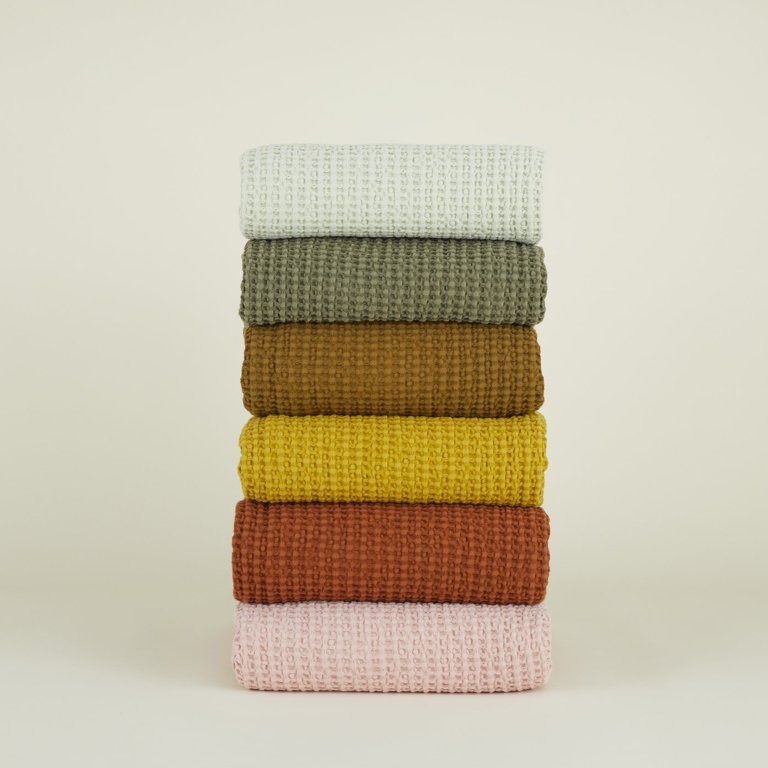  The Best Shower Curtains Option: Hawkins New York Simple Waffle Shower Curtain