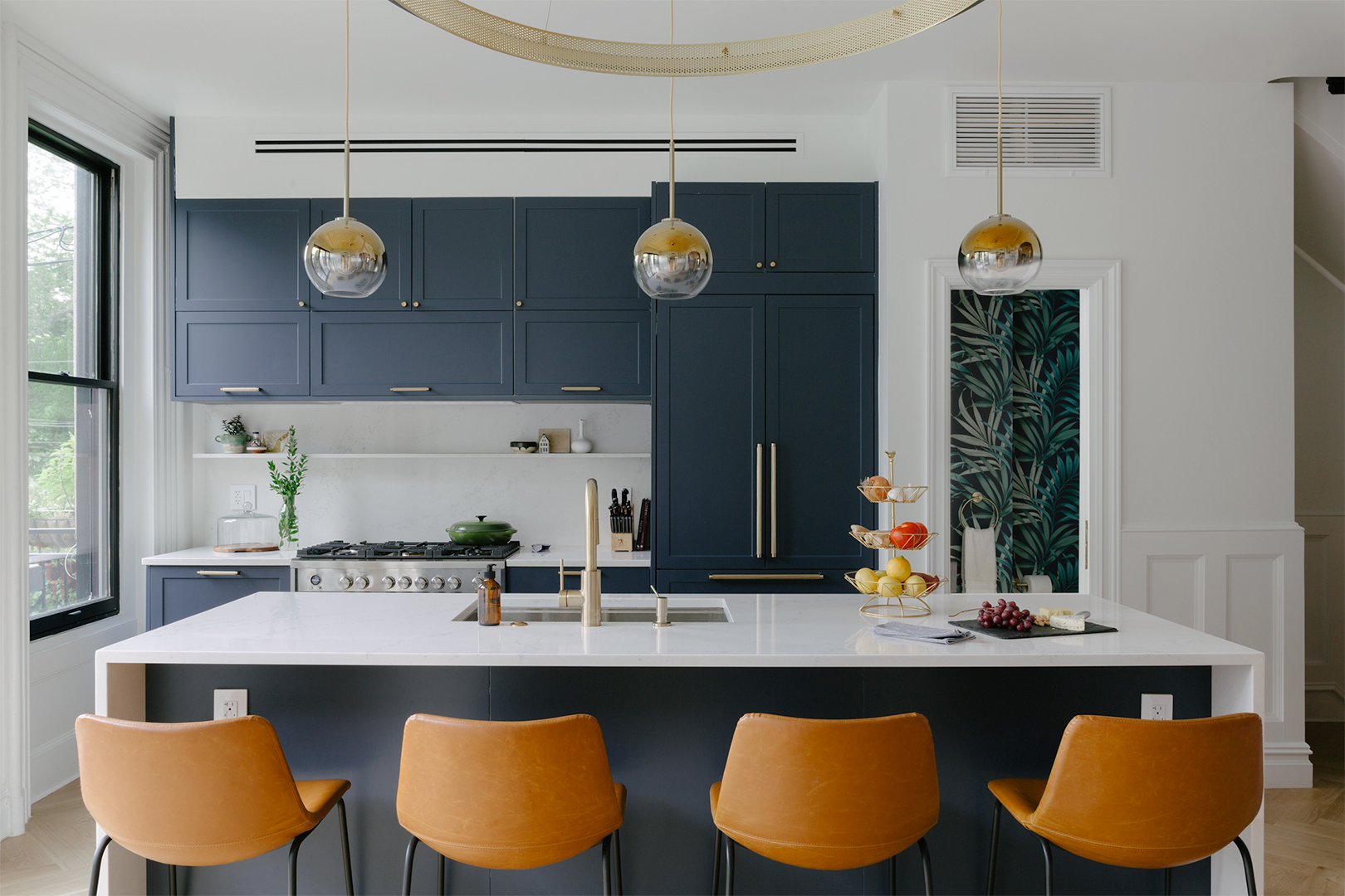 navy blue kitchen cabinets