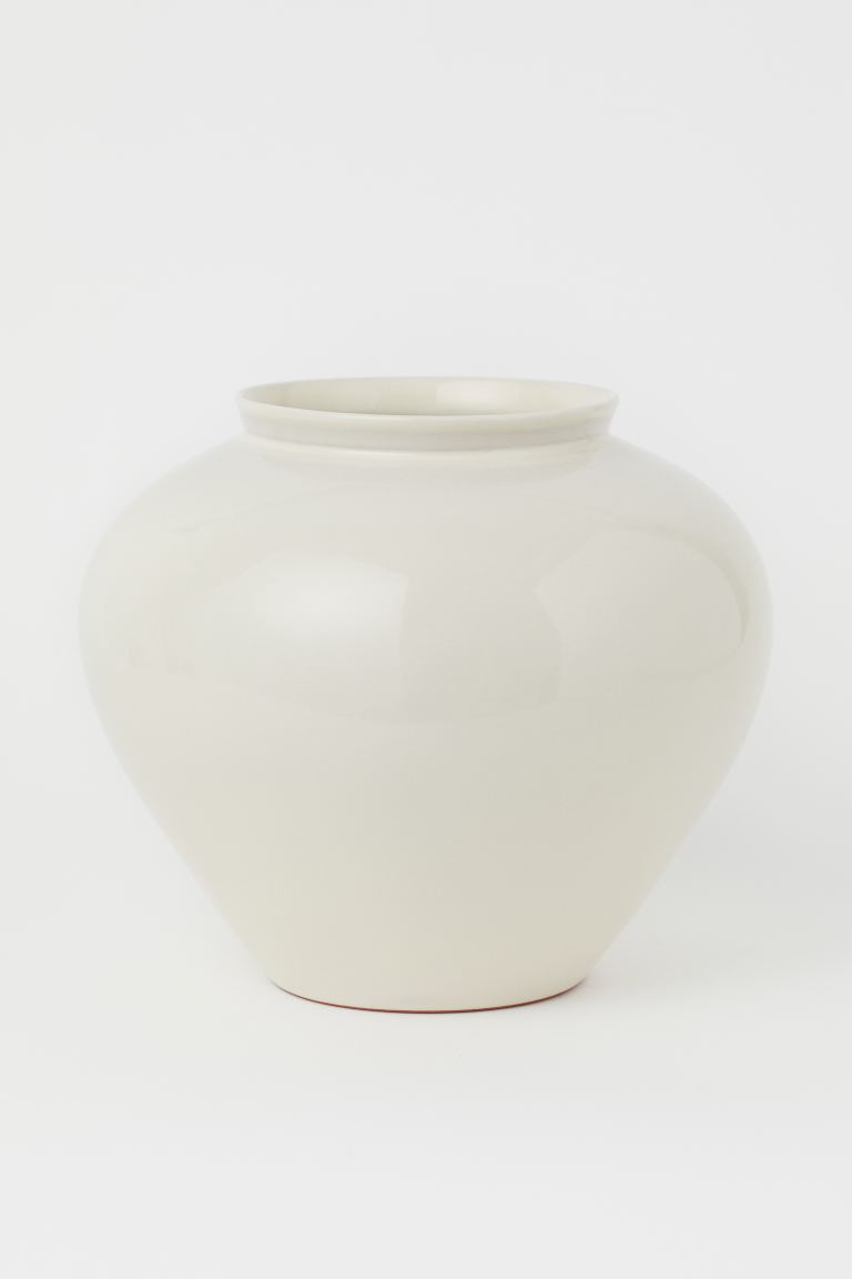  terracotta vase