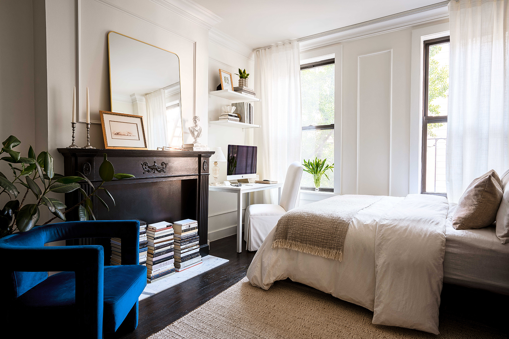 This Designer's 500 Square Foot NYC Apartment Ditches the