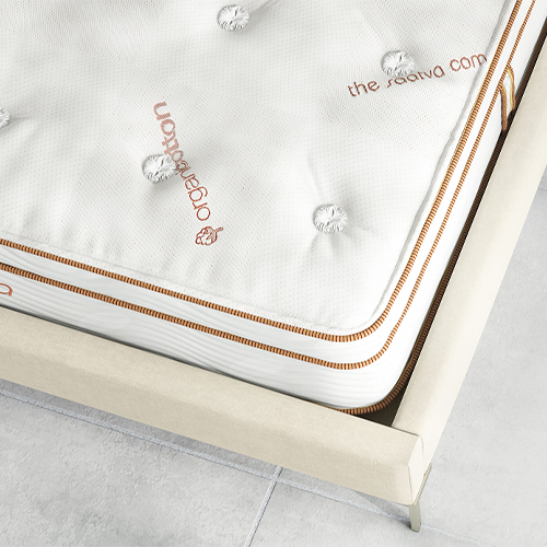  Saatva Latex Hybrid Mattress