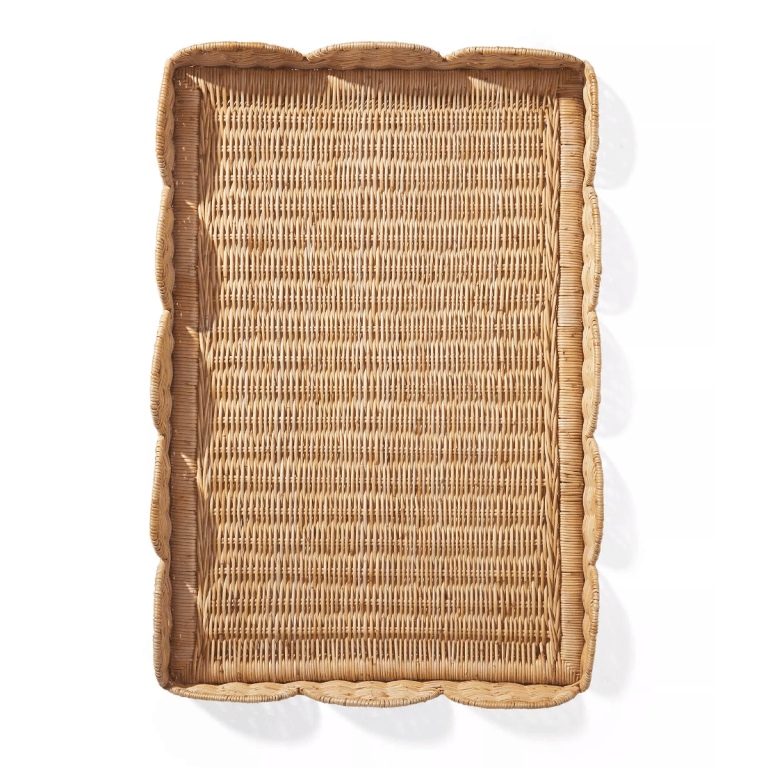  Scallop Rattan Tray