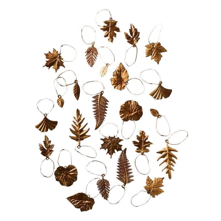  leaf ornaments