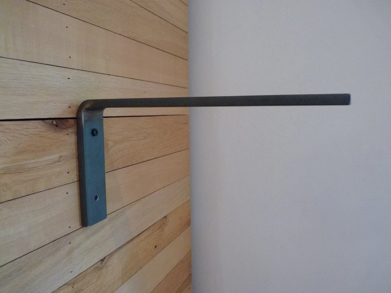  steel bracket