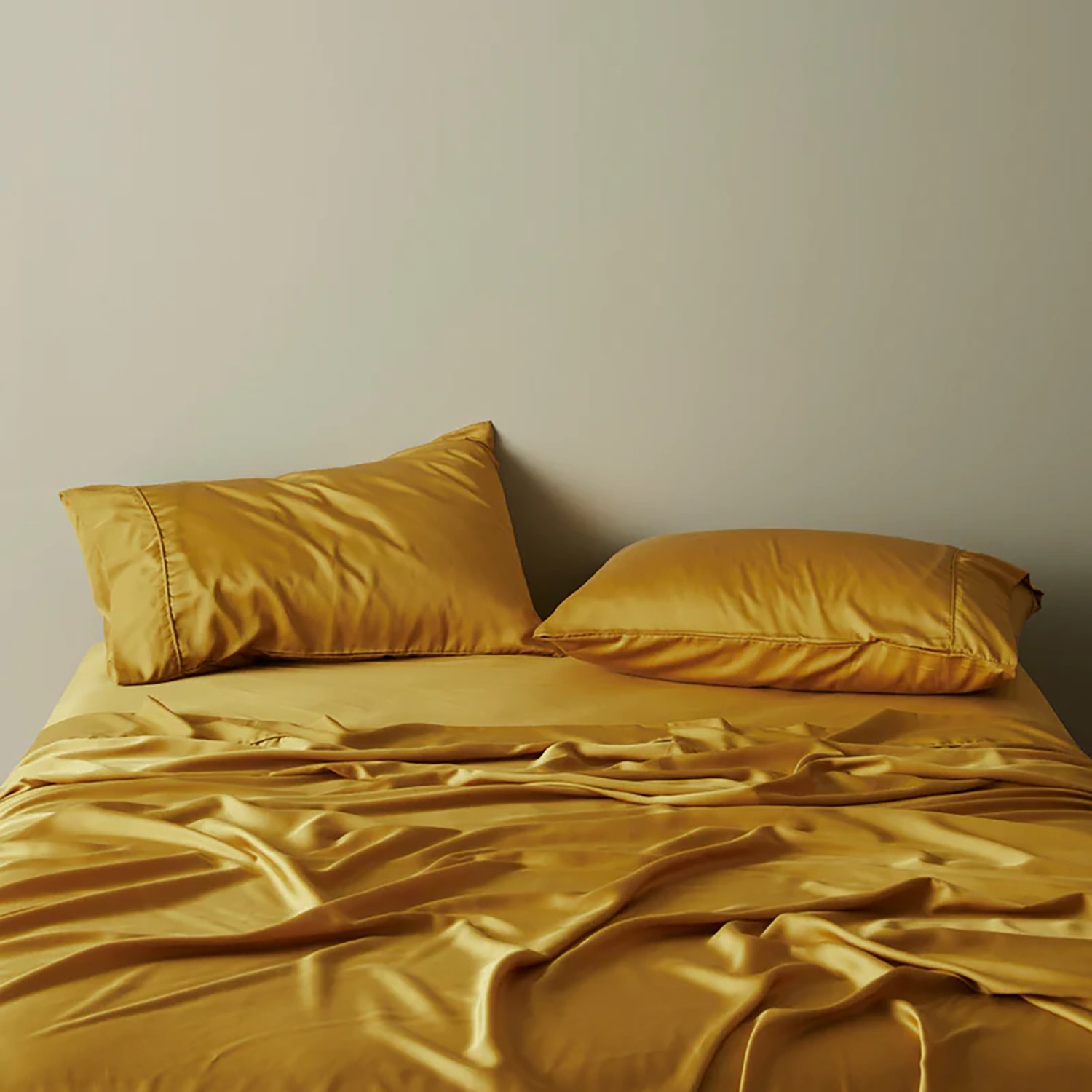 Ettitude Signature Bamboo Sateen Sheets in Saffron.
