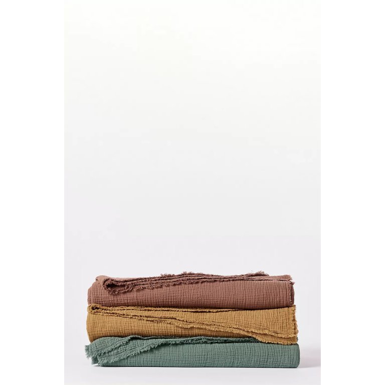  Coyuchi Topanga Organic Matelasse Blanket