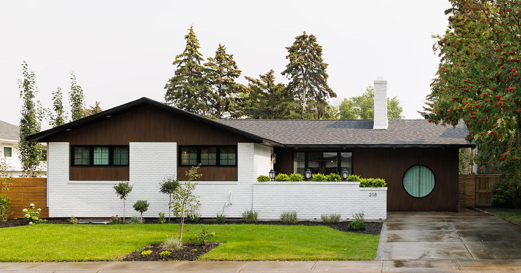 This 1959 Bungalow Got a Sleek Facelift with Slatted Faux Wood Siding