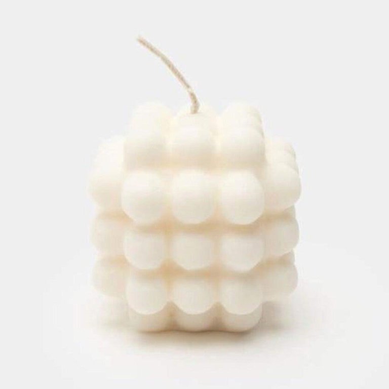  ANDREJ UREM SMALL MILK CANDLE