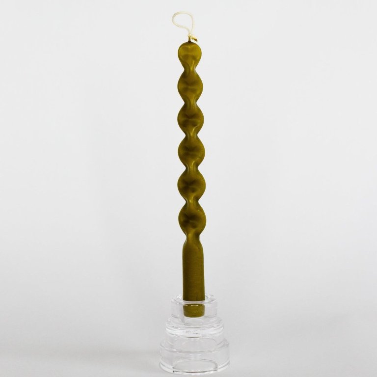  Olive green wavy taper