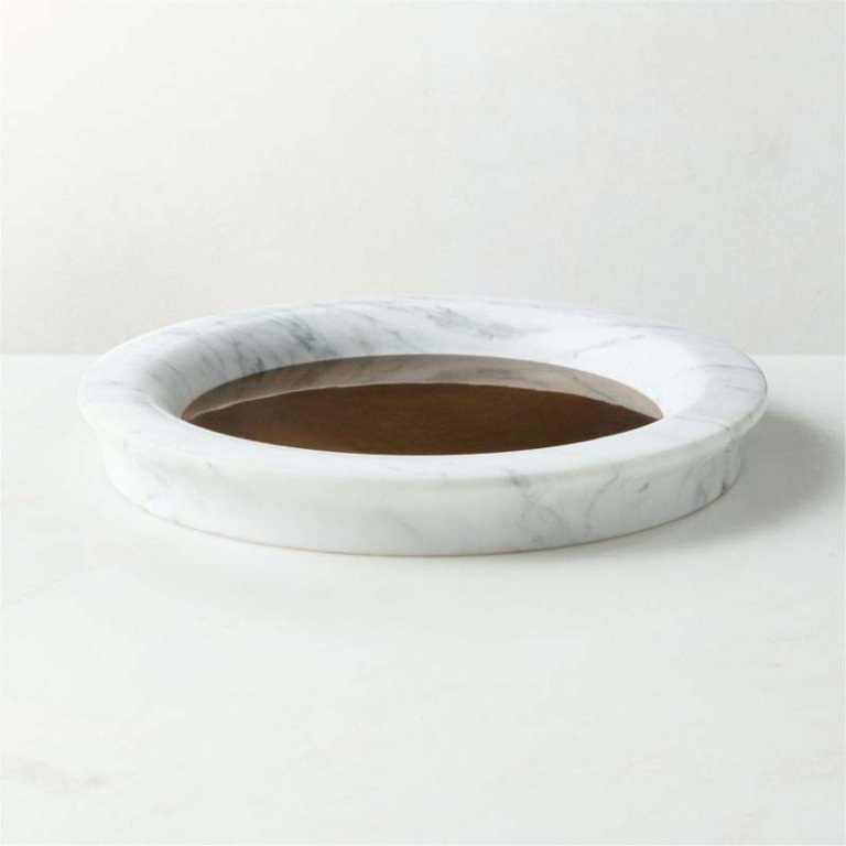Round white marble and bronze tray