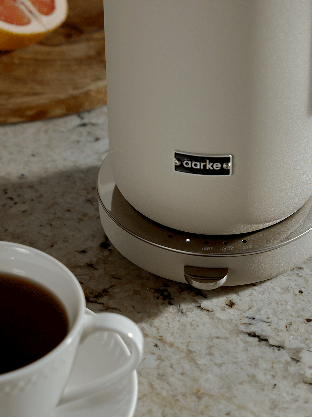 Aarke-Kettle-Review-Domino-05