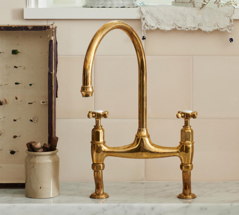  brass faucet