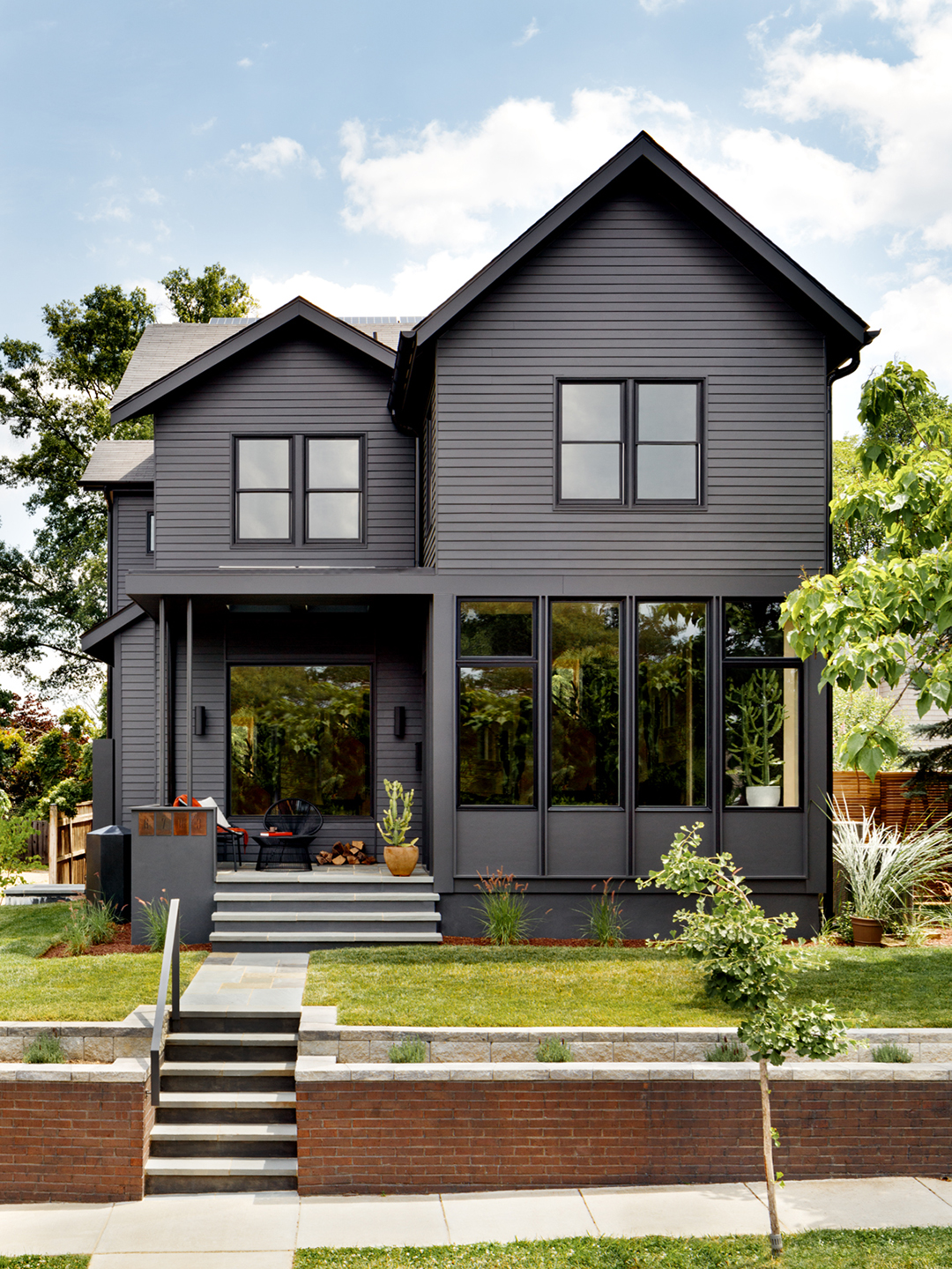 This Takoma Park Home Went from Boxy and White to Black and Full