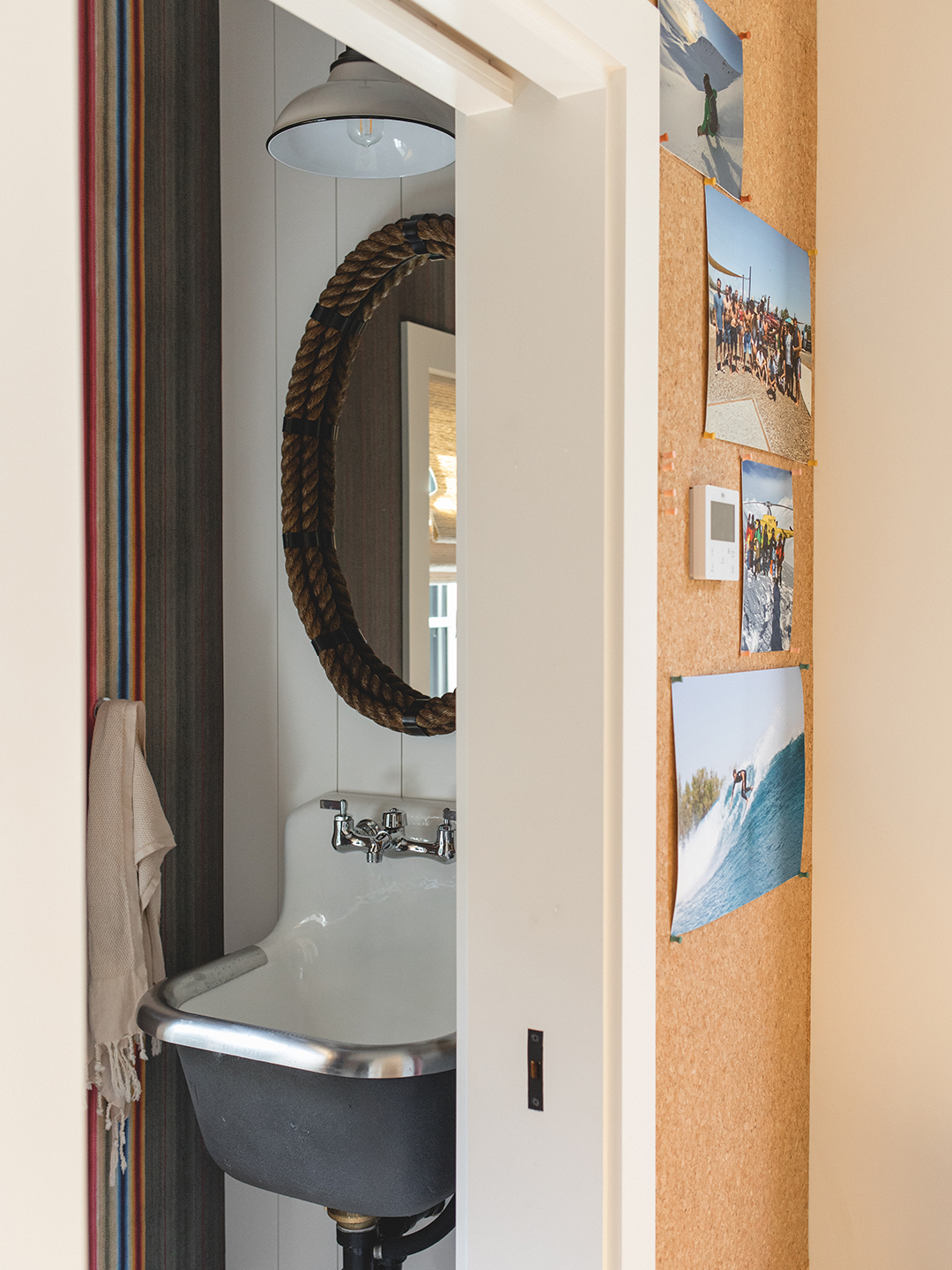 9 Coastal Bathroom Ideas That Aren’t In-Your-Face Nautical