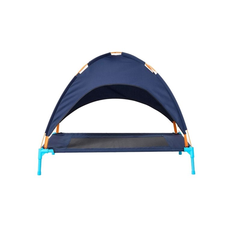  Pet bed with canopy