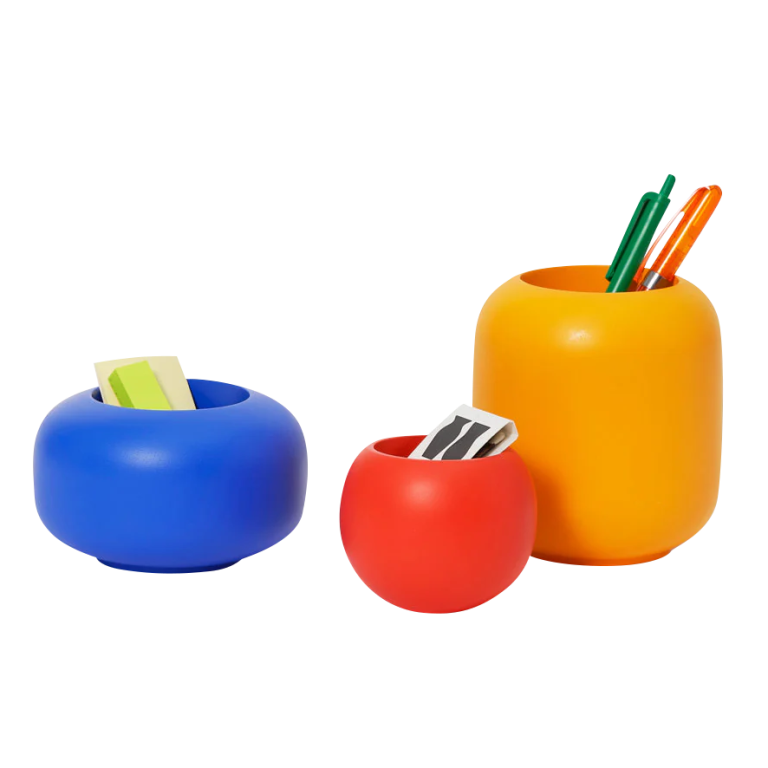  round blue, red, and orange catchalls