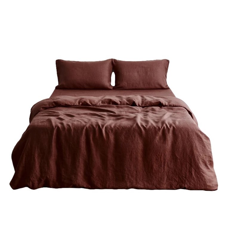  Dark brown bedding