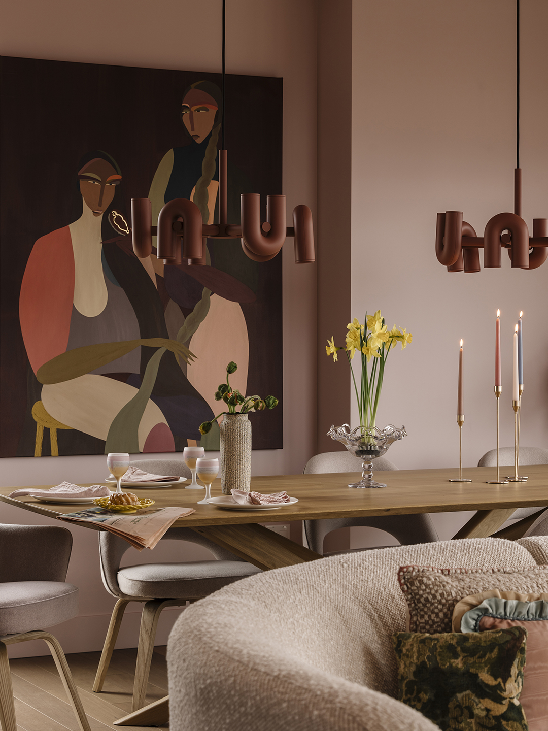 This Vancouver Apartment Is Proof That Pink Is a Neutral, image size:1080x1440