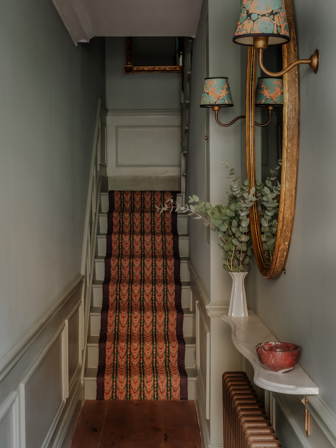 Small Narrow Hallway Decorating Ideas: Transform Your Space