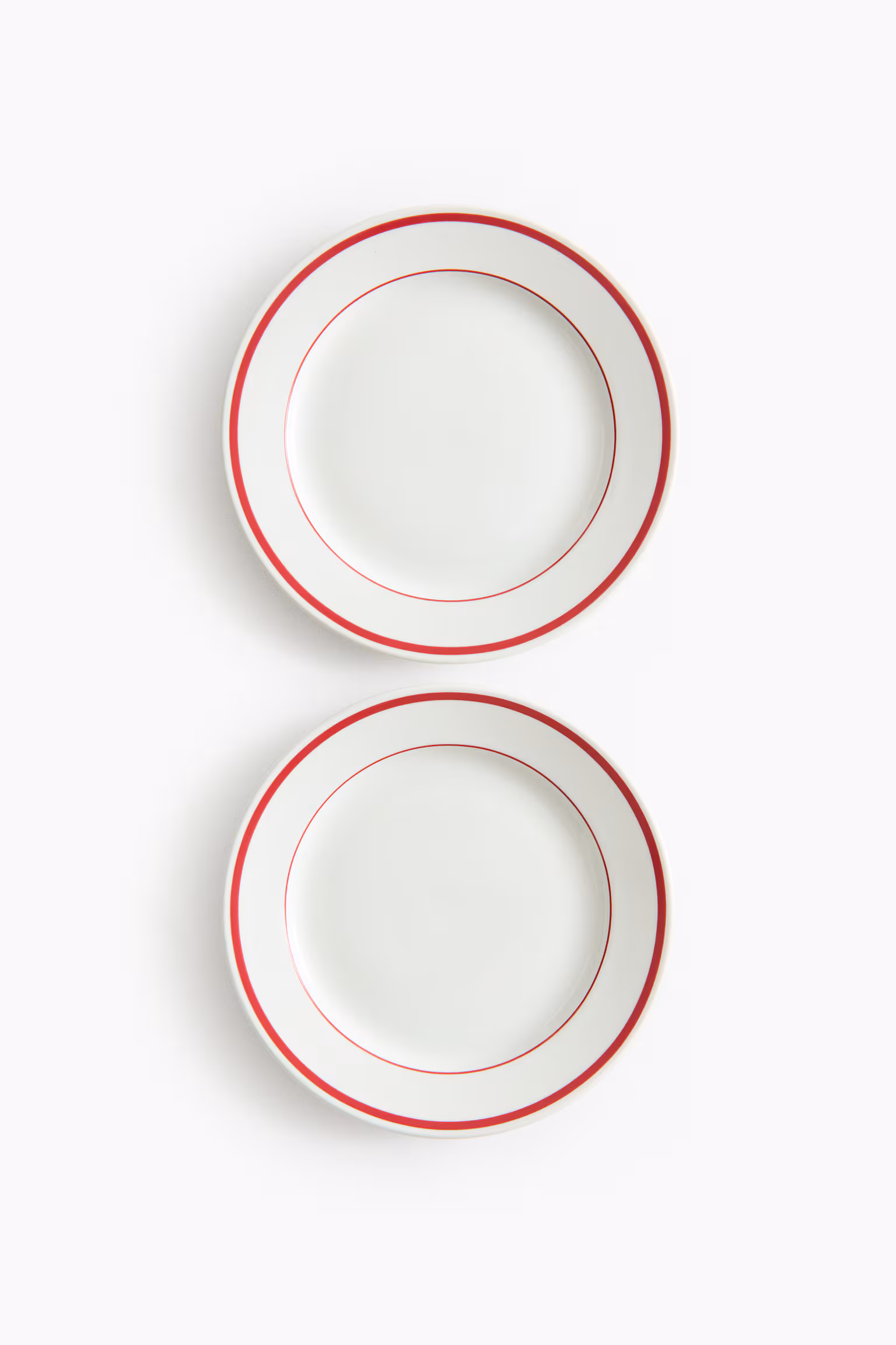 red rim plates
