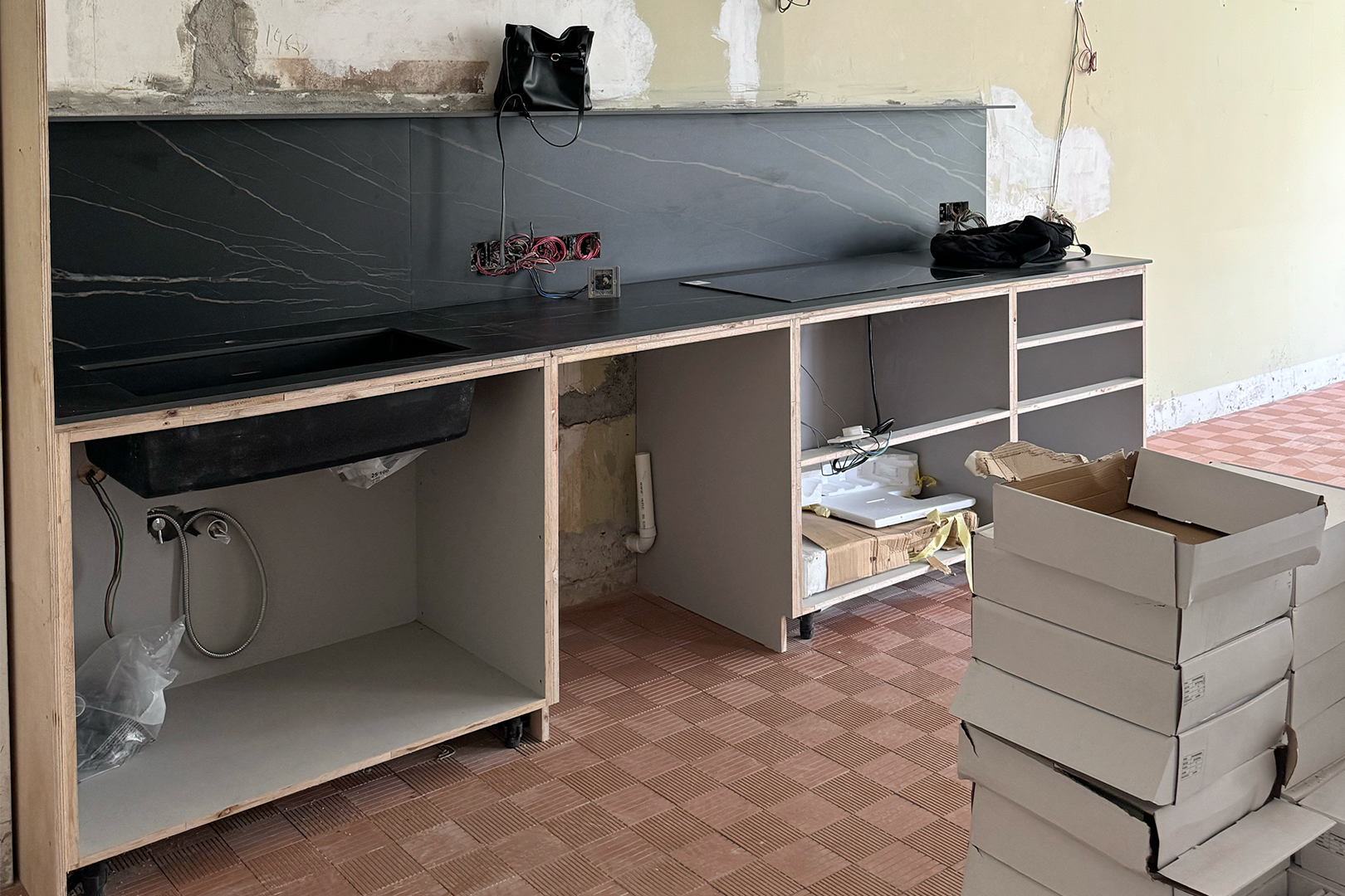 The kitchen framework pre-cabinets