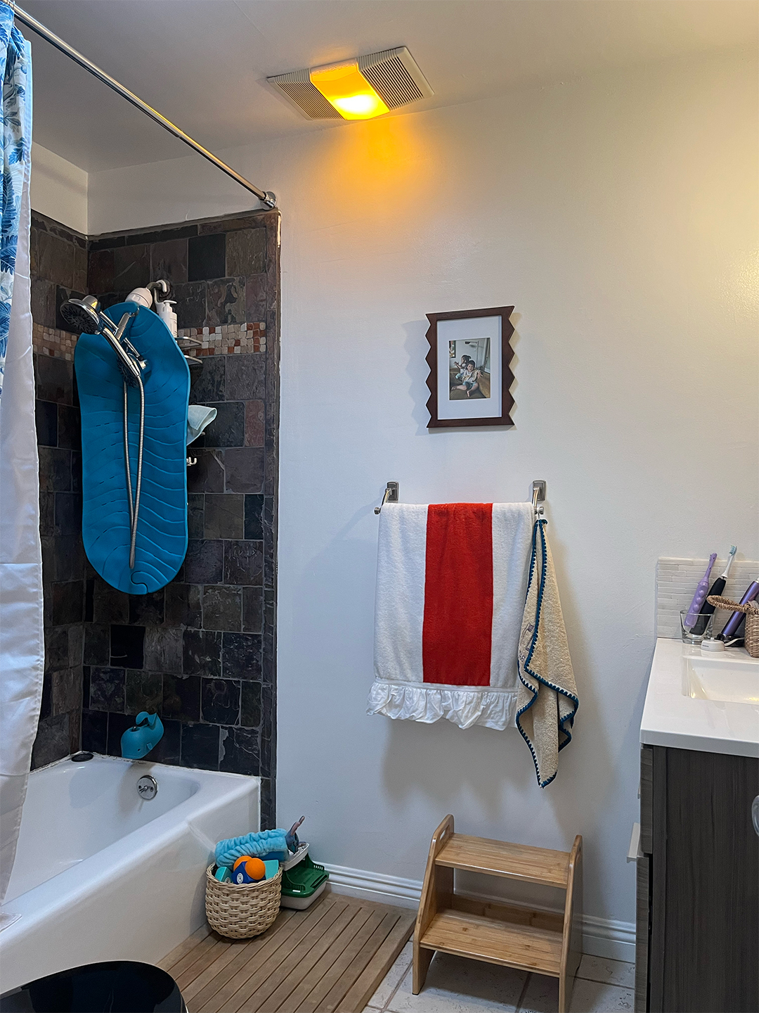 gray and white bathroom