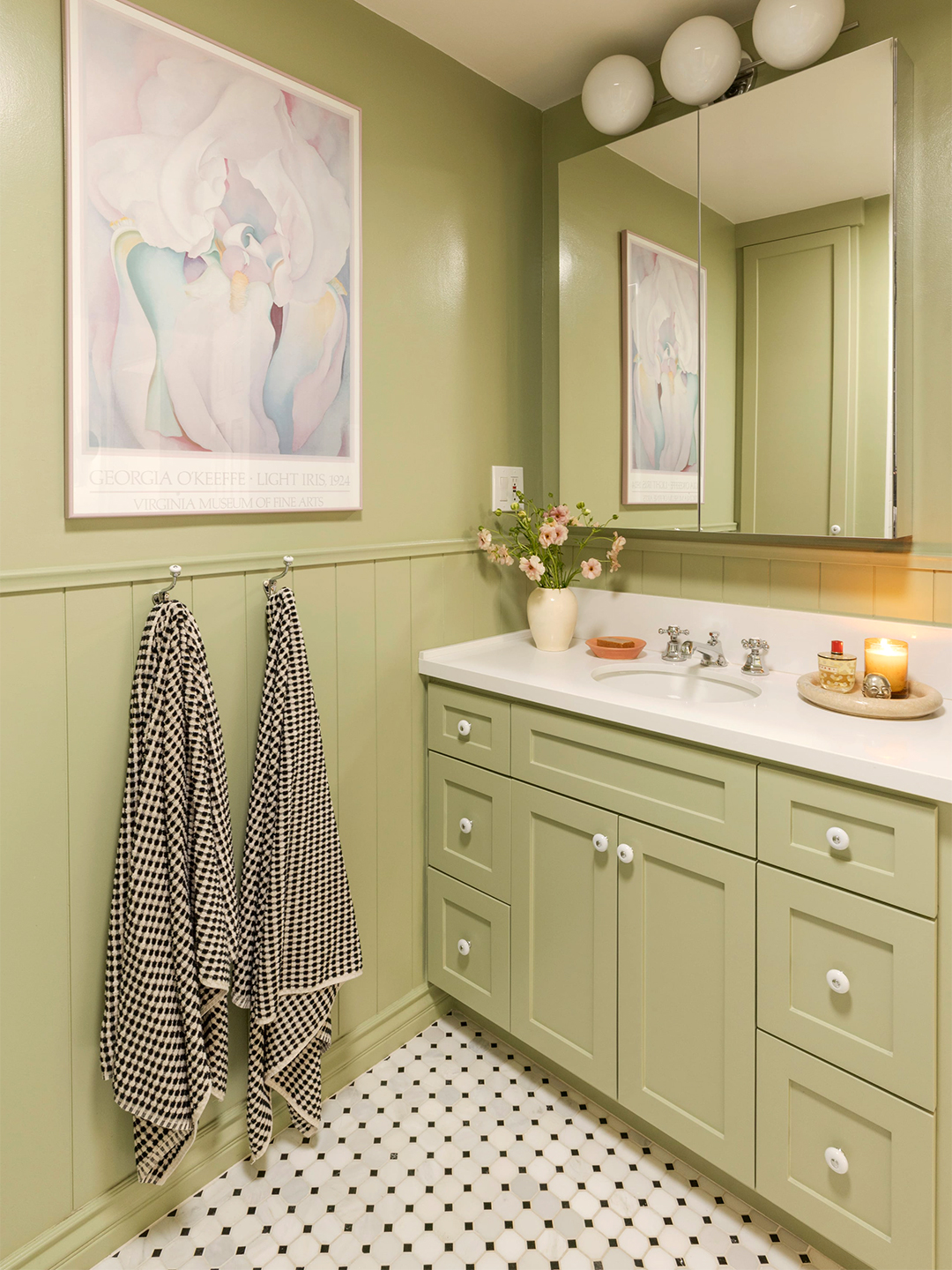 pistachio green bathroom