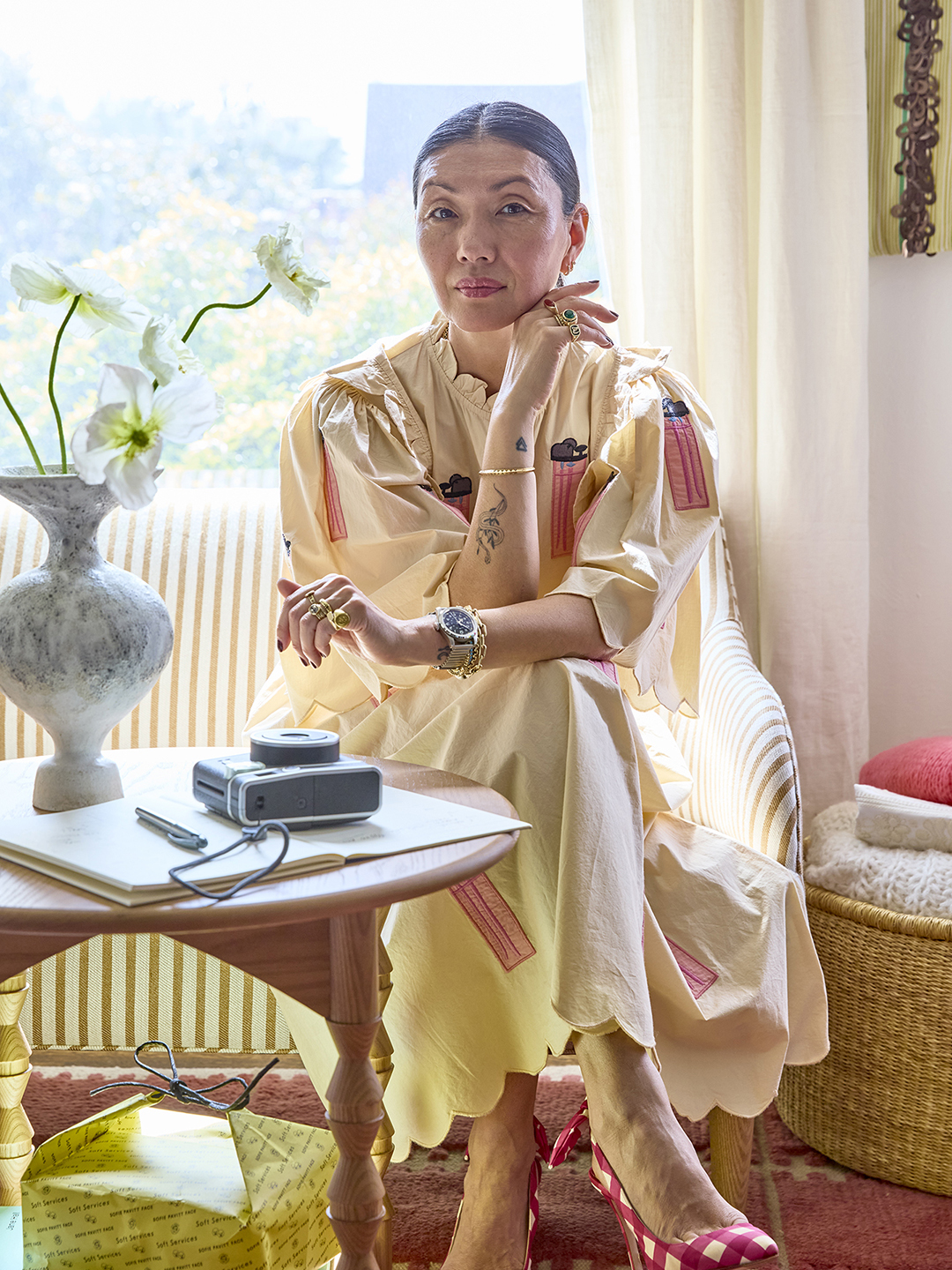 A Modular IKEA Wardrobe Keeps This Fashion Influencer's “Cloffice