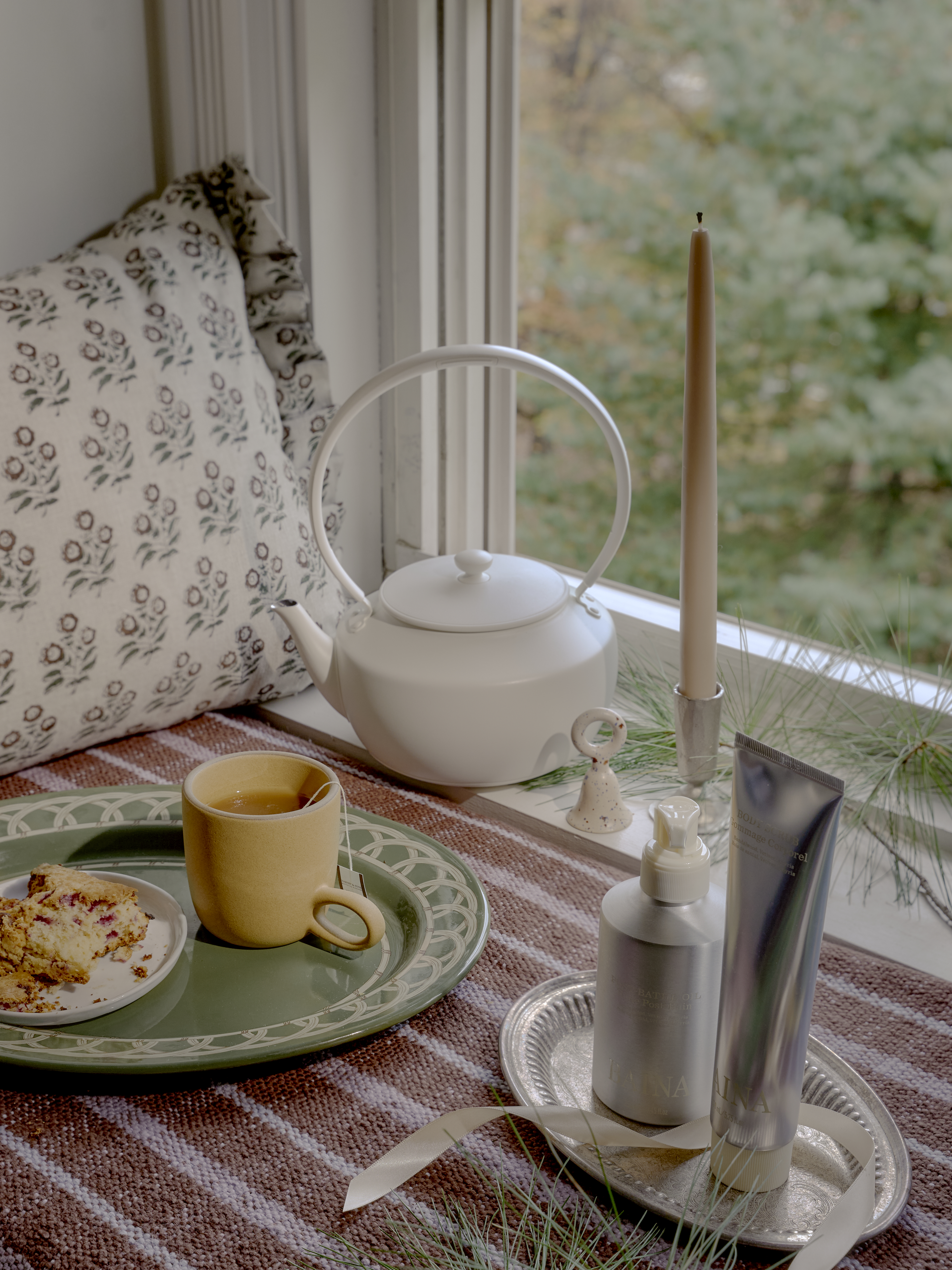 2025-Gift-Guide-Domino-Hygge-Seeker