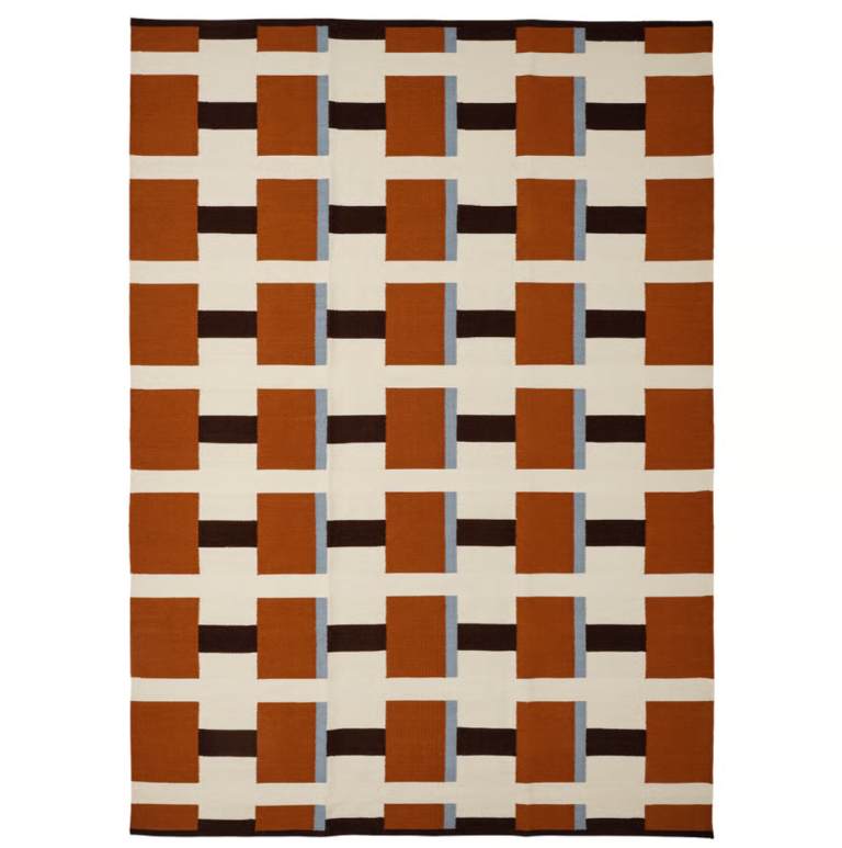  patterned rug