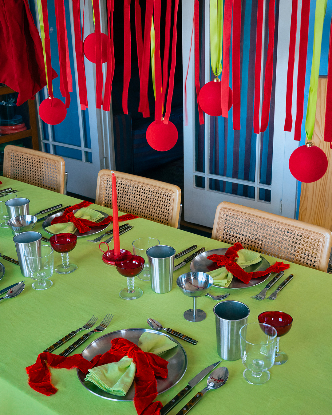 ribbons hanging down from rod