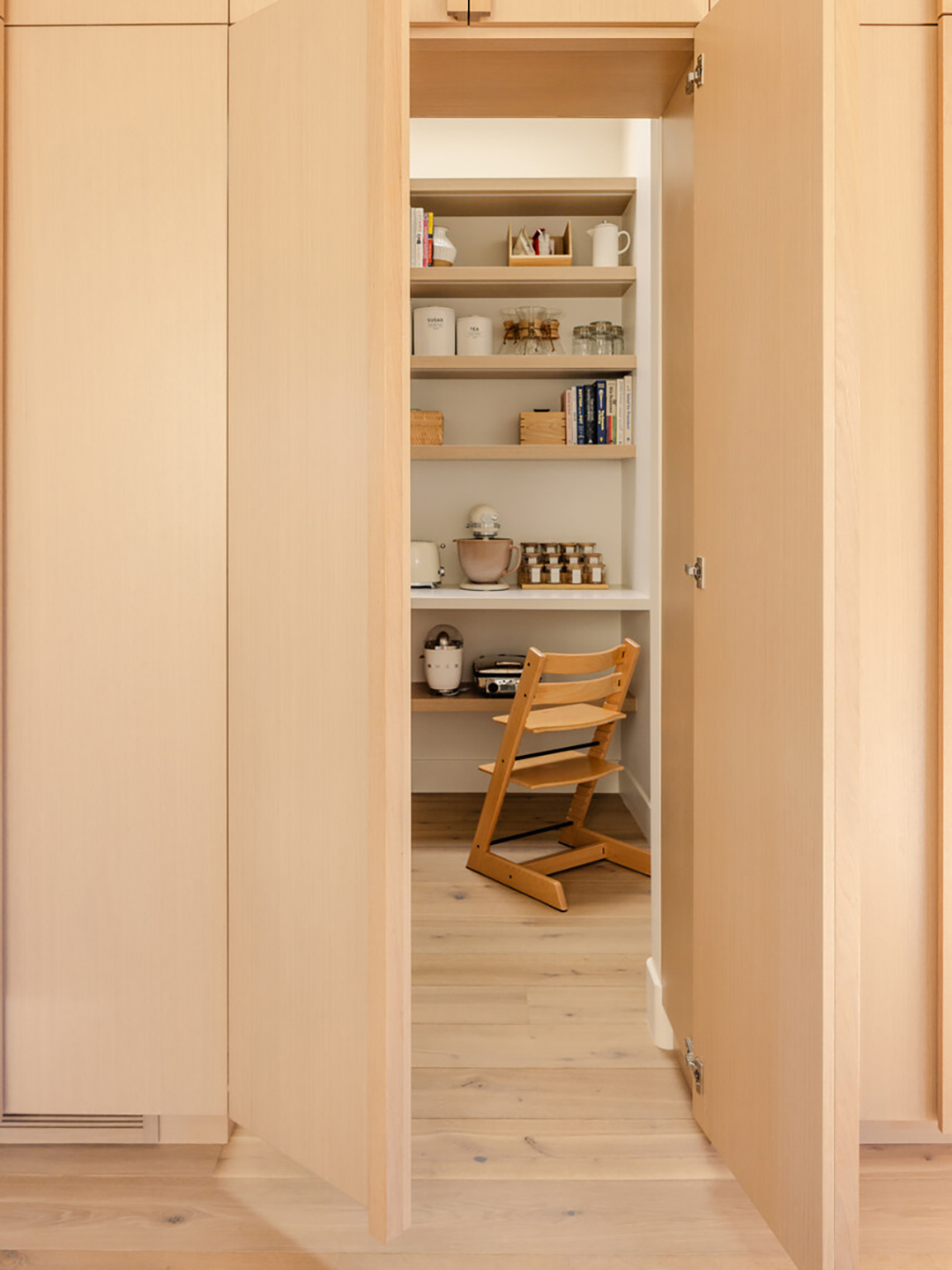 hidden pantry doors